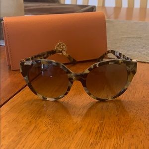 Tory Burch Sunglasses TY7087